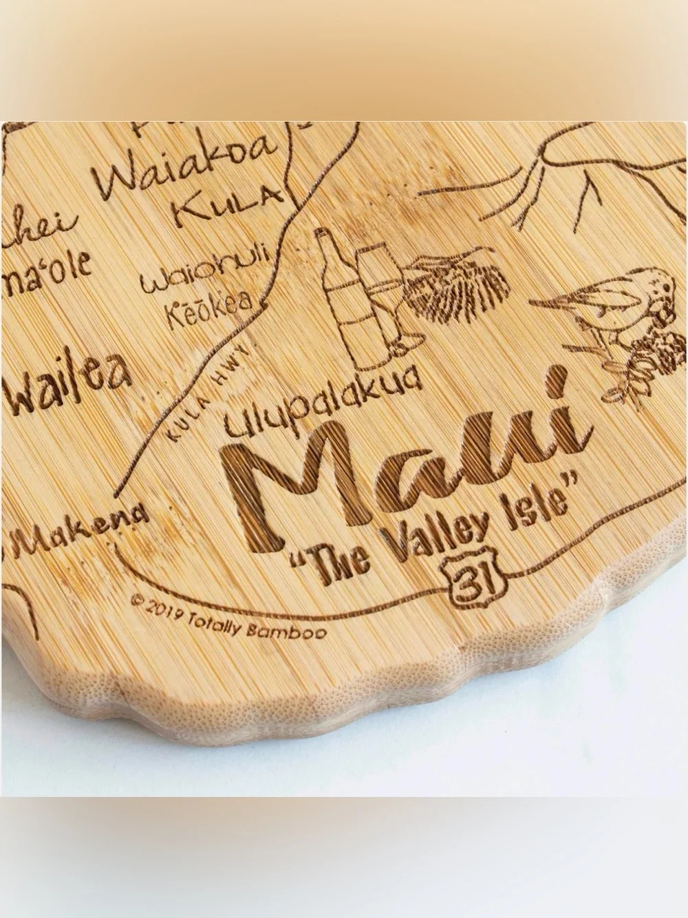 Maui Wooden Map Serving/Cutting Board Wall Art - Natural Brown